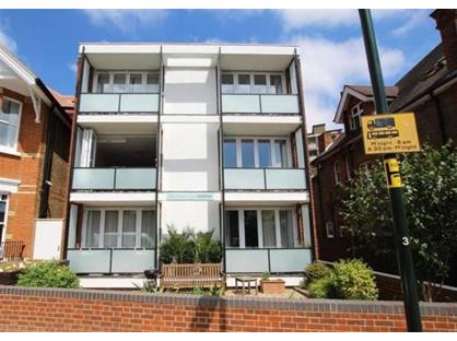 2 Bed Flat, Spring Grove Road, TW10