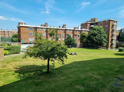 3 Bed Flat, Westerham, NW1
