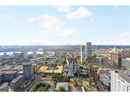 Room in a Shared Flat, East Ferry Road, E14