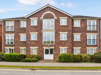 2 Bed Flat, Parliament Close, PE25