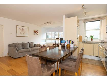 2 Bed Flat, Pier House, SW3