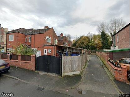5 Bed Semi-Detached House, Wald Avenue, M14