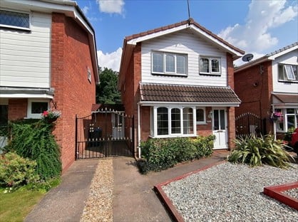 4 Bed Detached House, Coltsfoot View, WS6
