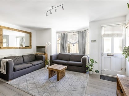 1 Bed Flat, Clapham North, SW4