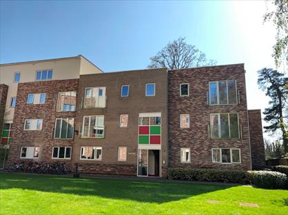 5 Bed Flat, Columbia Lodge, SO16