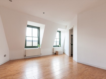 1 Bed Penthouse, High Road Leytonstone, E11