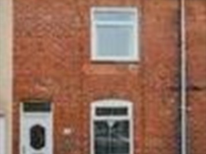 2 Bed Terraced House, Carlton Street, WF7