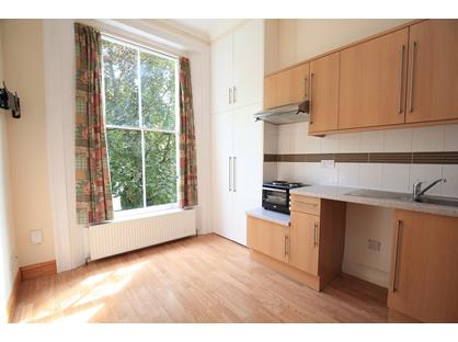 1 Bed Flat, Westbourne Drive, SE23