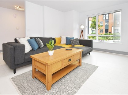 3 Bed Semi-Detached House, Kiln View, ST1