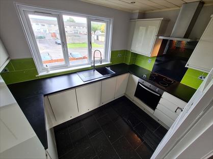 2 Bed Flat, Tanar Way, PA4