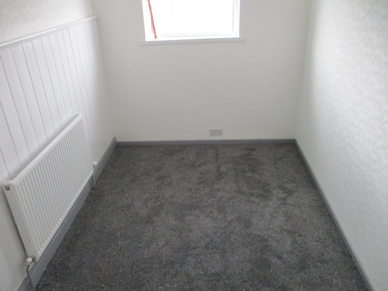 Westhoughton, Bolton 1 Bed Flat, Leigh Road, BL5 To Rent Now for £