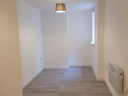 1 Bed Flat, London Road, SO15