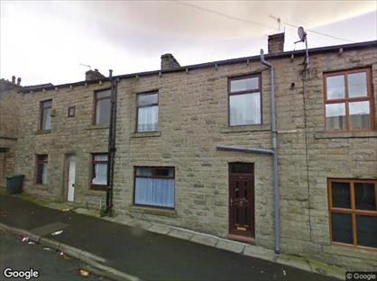 2 Bed Terraced House, Cutler Lane, OL13