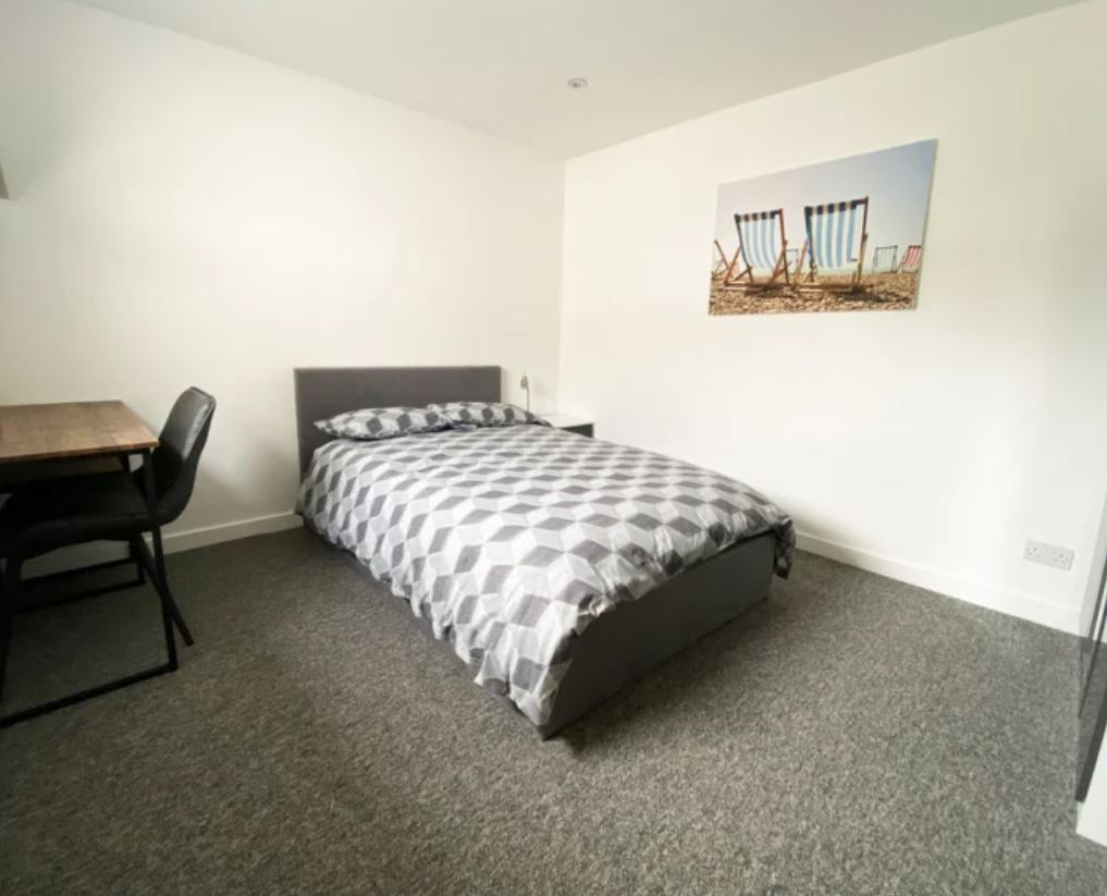 Additional image 4 of 2 Bed Flat, Viaduct Road, BN1, N1 7GU