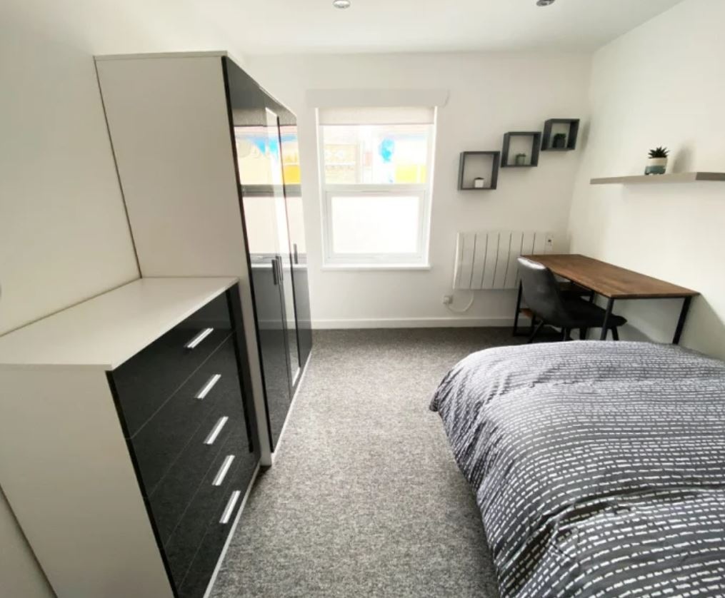 Additional image 3 of 2 Bed Flat, Viaduct Road, BN1, N1 7GU