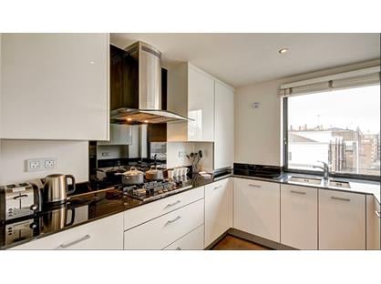 2 Bed Flat, Fulham Road, SW3
