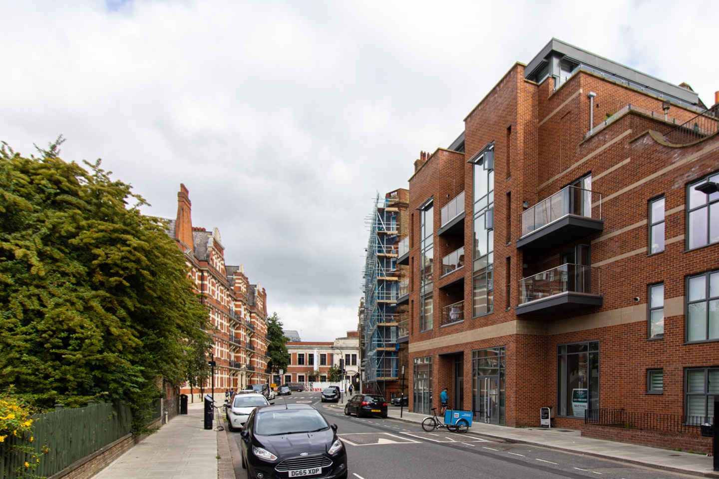 1 Bed Flat, Avonmore Road, W14