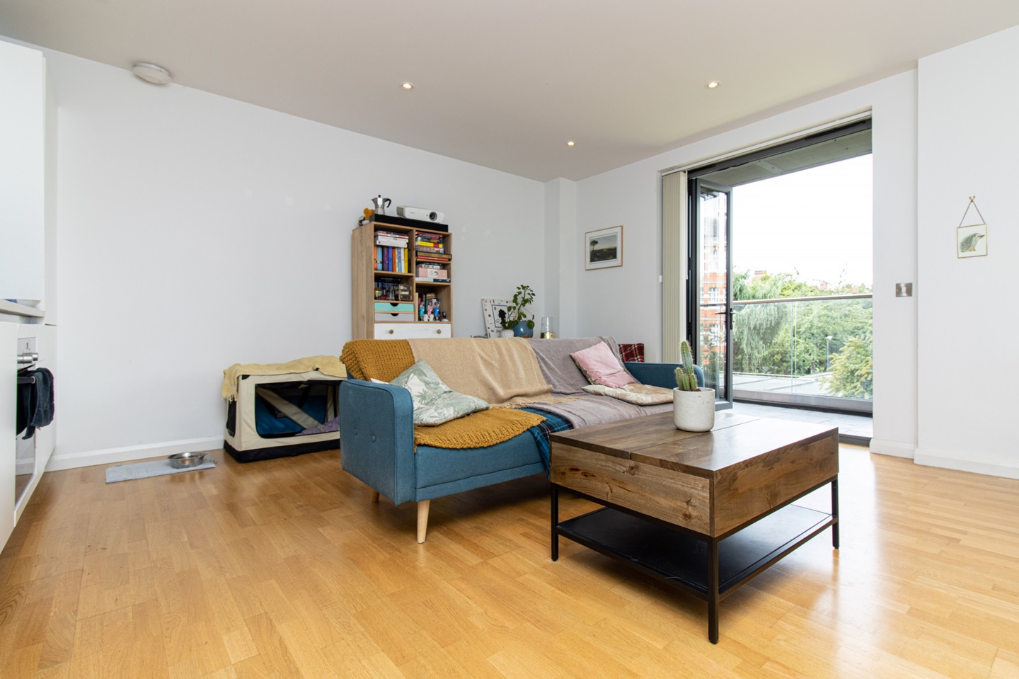1 Bed Flat, Avonmore Road, W14 photo 5