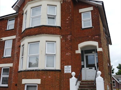 Studio Flat, Elizabeth House, SL6