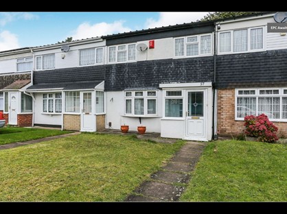 3 Bed Terraced House, Woodlands Way, B37