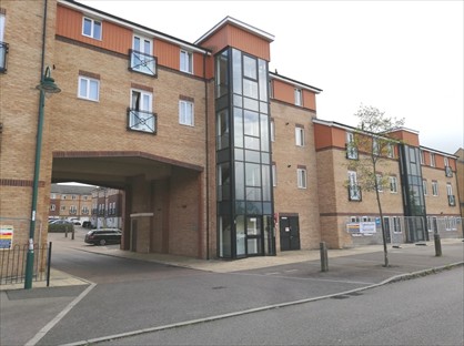 1 Bed Flat, Braymere Road, PE7