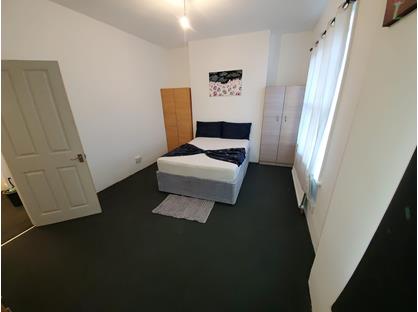 2 Bed Flat, Philip Lane, N15