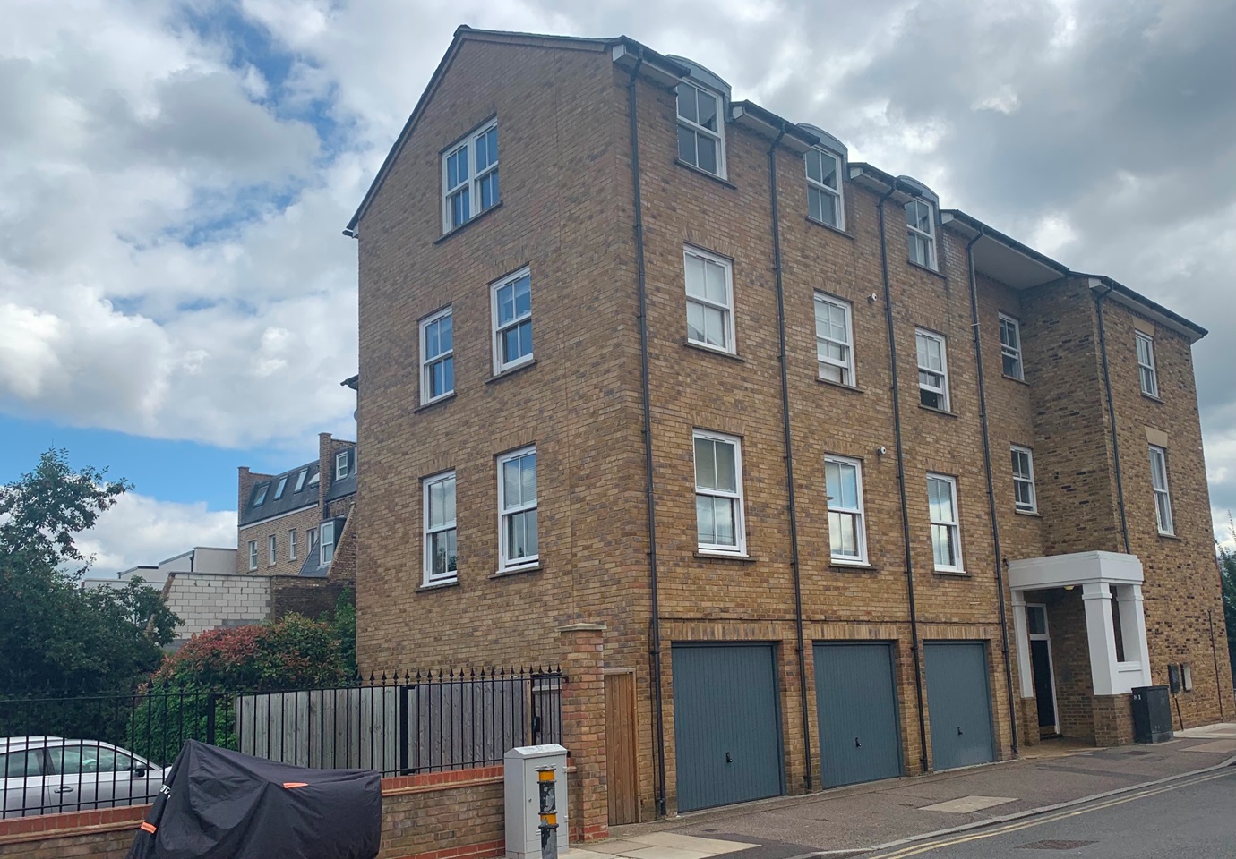 Wimbledon, London 1 Bed Flat, Montague Road, SW19 To Rent Now for £