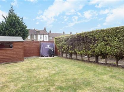 3 Bed End Terrace, Dupont Road, SW20