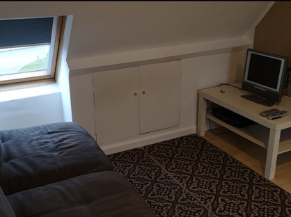 1 Bed Flat, Grovestile Waye, TW14