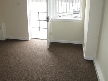 Studio Flat, Afton Road, KA20