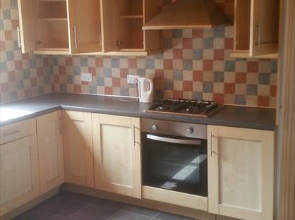 3 Bed Terraced House, Victor Street, WF17