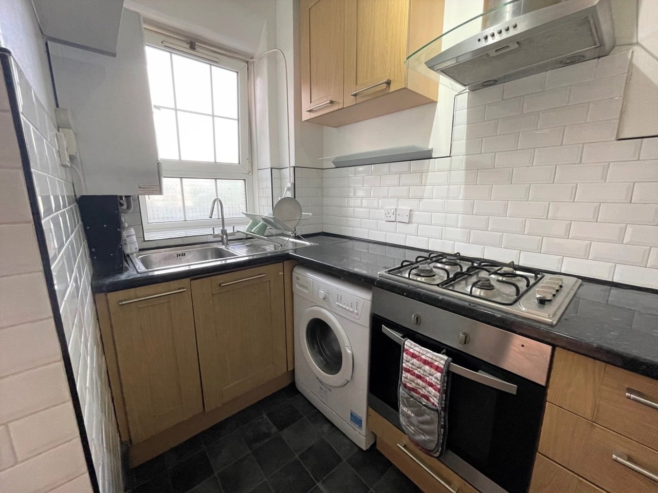 Room in a Shared Flat, Chicksand House, E1 photo 2