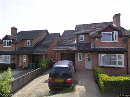 4 Bed Detached House, Sarisbury Close, RG26