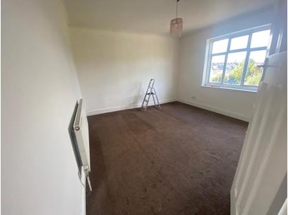 4 Bed Terraced House, Ely Gardens, IG1