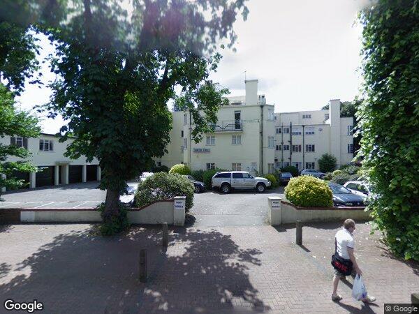 3 Bed Flat, Thurleigh Court Nightingale Lane, SW12