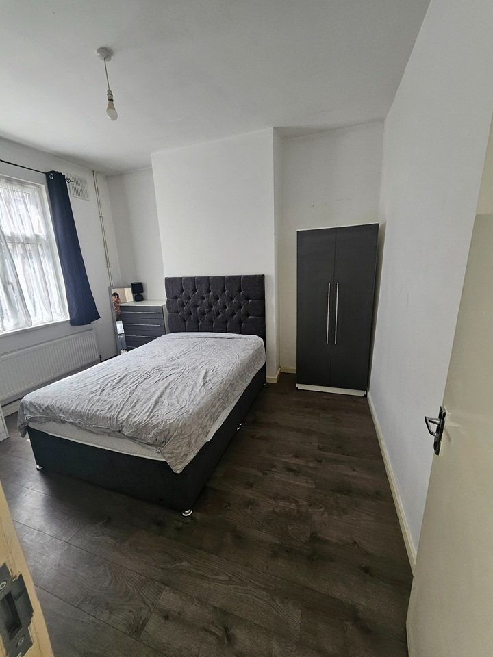 Additional image 8 of Room in a Shared House, Filbert Street East, LE2, N1 7GU