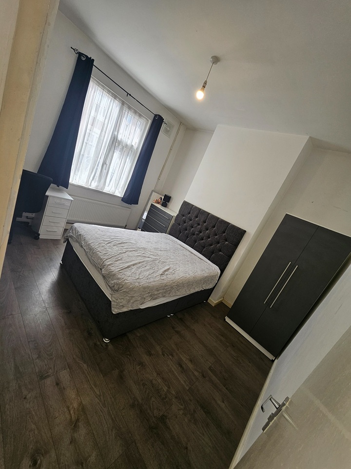 Additional image 10 of Room in a Shared House, Filbert Street East, LE2, N1 7GU