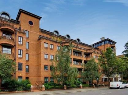 1 Bed Penthouse, Huntsmore House, W8