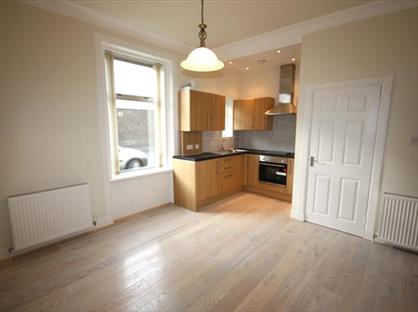 1 Bed Flat, Mccalls Avenue, KA8