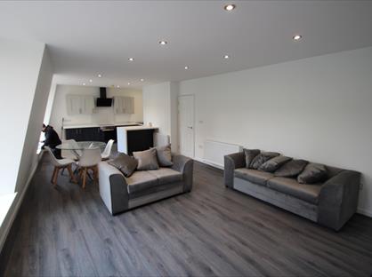 2 Bed Flat, Irwell Chambers, L3