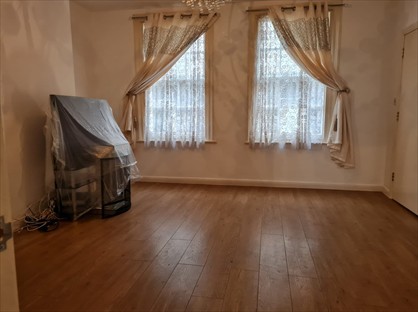 2 Bed Flat, Caledonian Place, BN11