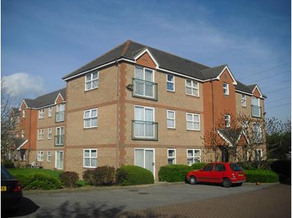 2 Bed Flat, Dudley Close, RM16