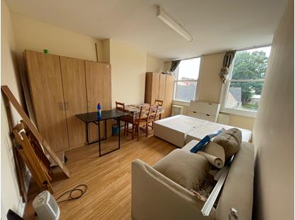 1 Bed Flat, Manor Park Road, NW10