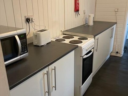 Room in a Shared House, Hordern Road, WV6