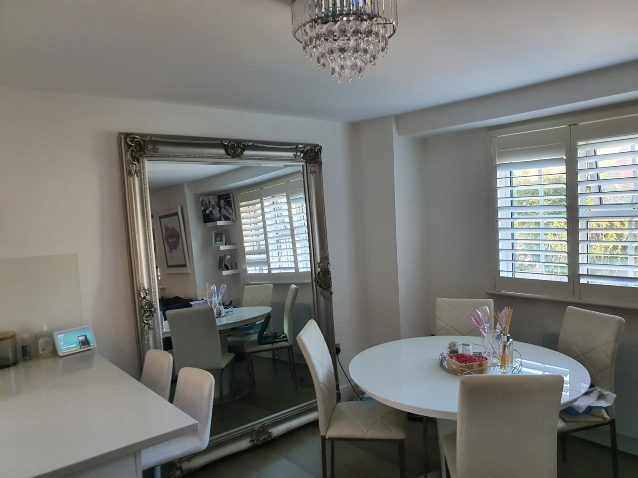 Chigwell 2 Bed Flat, Retreat Way, IG7 To Rent Now for £1,800.00 p/m