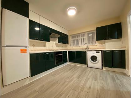 3 Bed Semi-Detached House, Woodlands Drive, HA7
