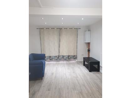 3 Bed Terraced House, York Road, IG1