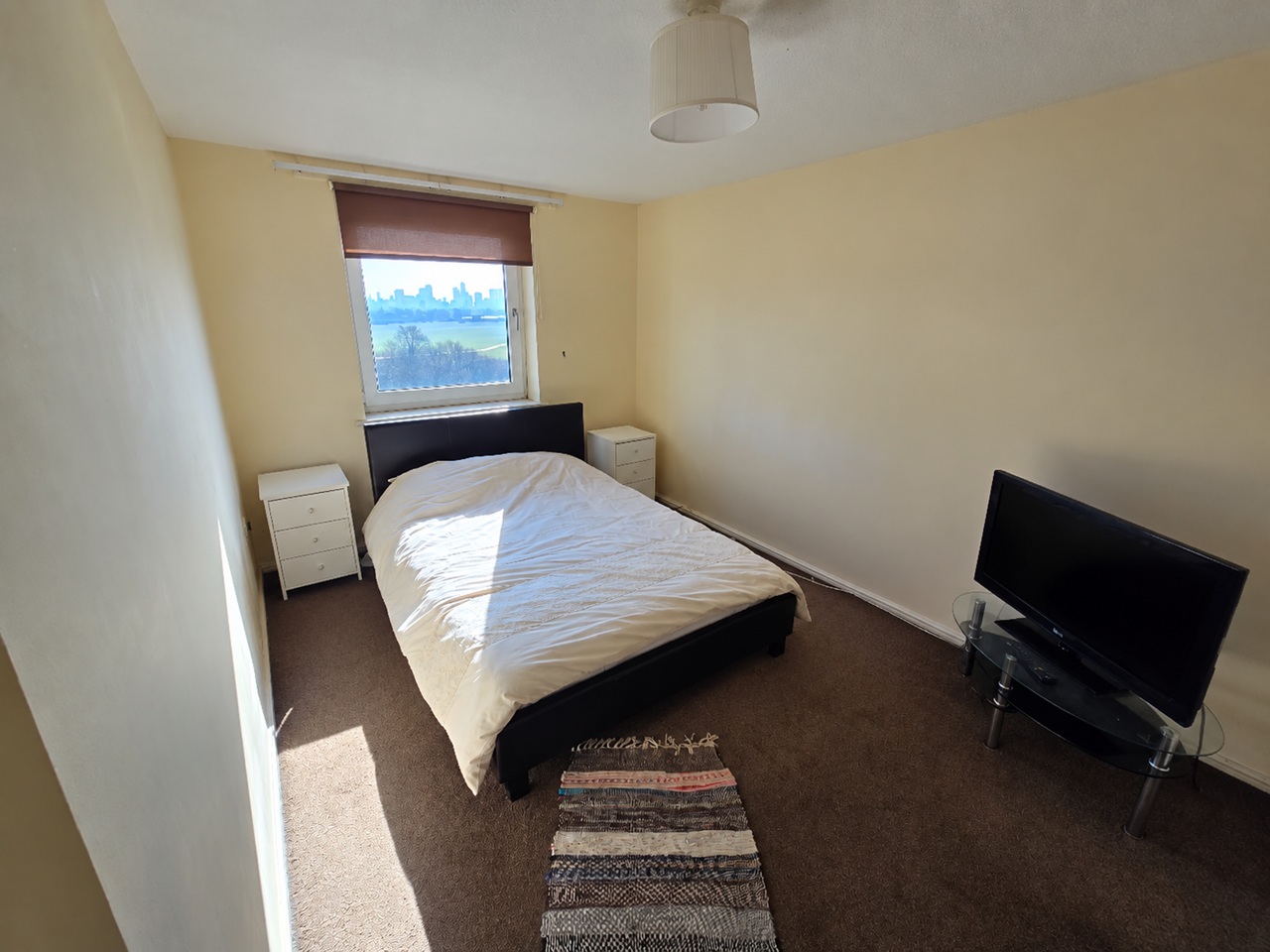 1 Bed Flat, The Peninsula Building, M7 photo 3