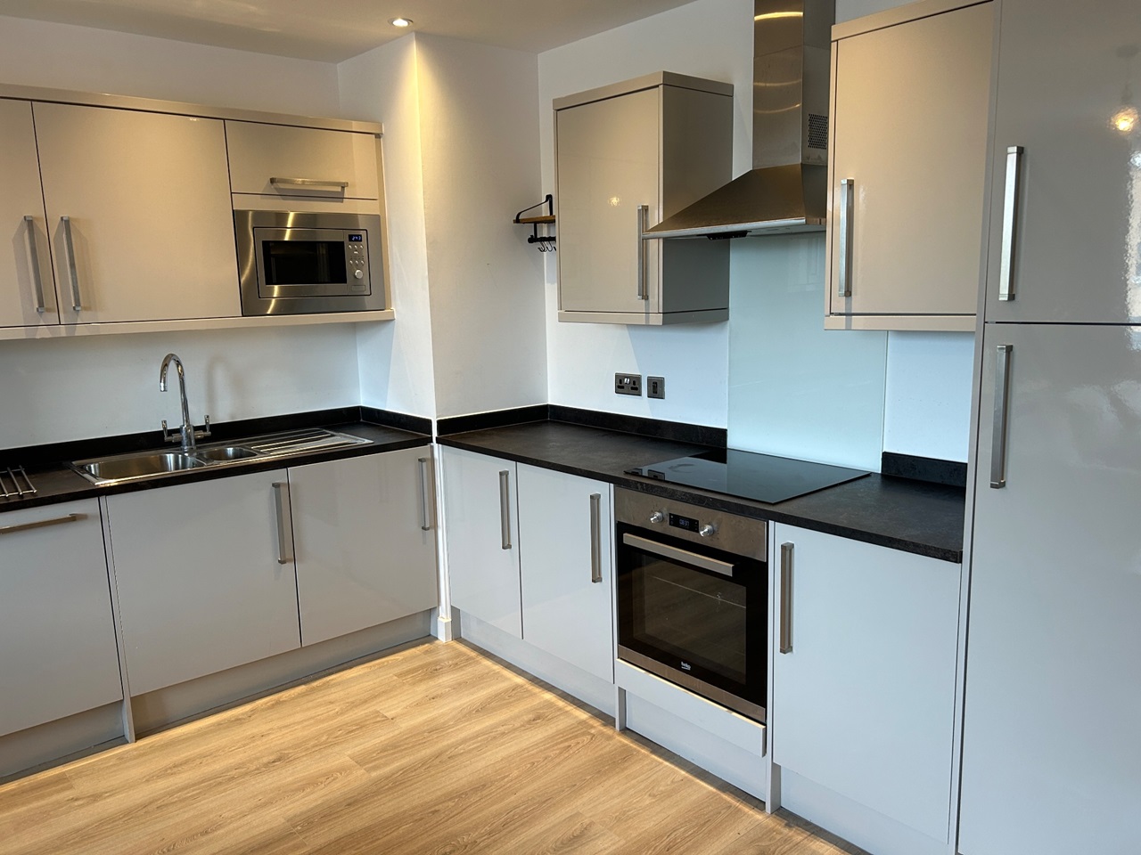 Gloucester - 1 Bed Flat, The Post House, GL4 - To Rent Now for £975.00 p/m