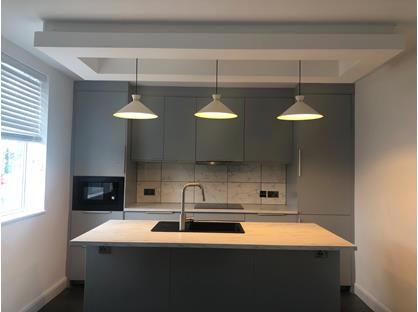 3 Bed End Terrace, Leeds & Bradford Road, LS28